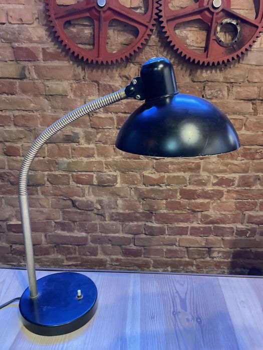 Zabytkowa lampa Kaiser Idell model 6561