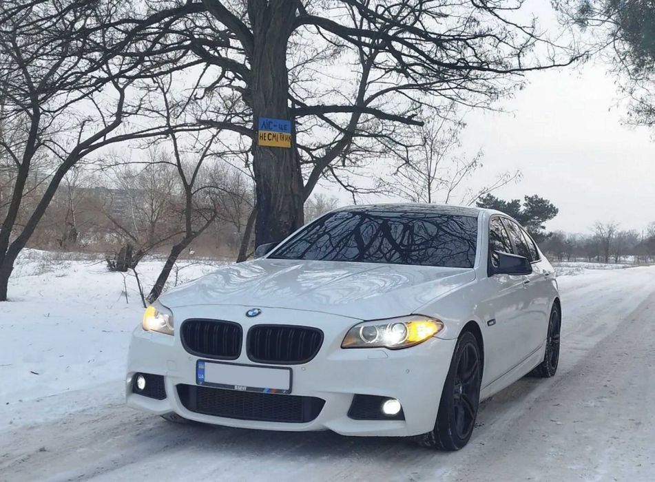 Бампер ф10 м пакет м Передний bmw f10 f11 m paket 10-13 года