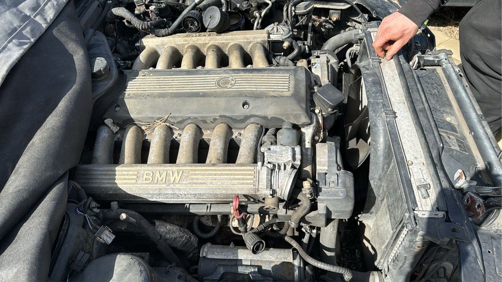 Silnik V12 BMW E32 750 rarytas m70b50