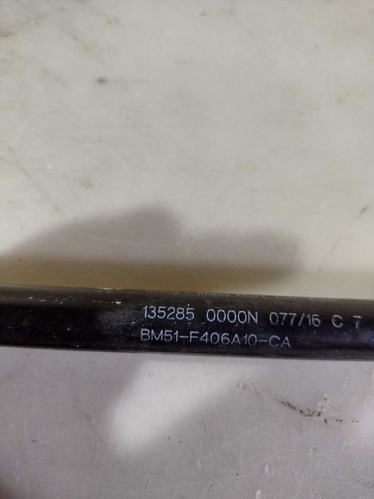 Ford Focus 11- 18 Амортизатор крышки багажника левый 4d  Фокус