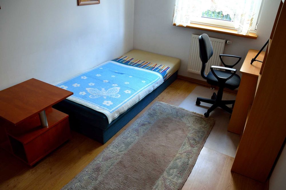 Pokój 1-osobowy w mieszkaniu studenckim , 5 min.pieszo do Uniw.Medycznego.