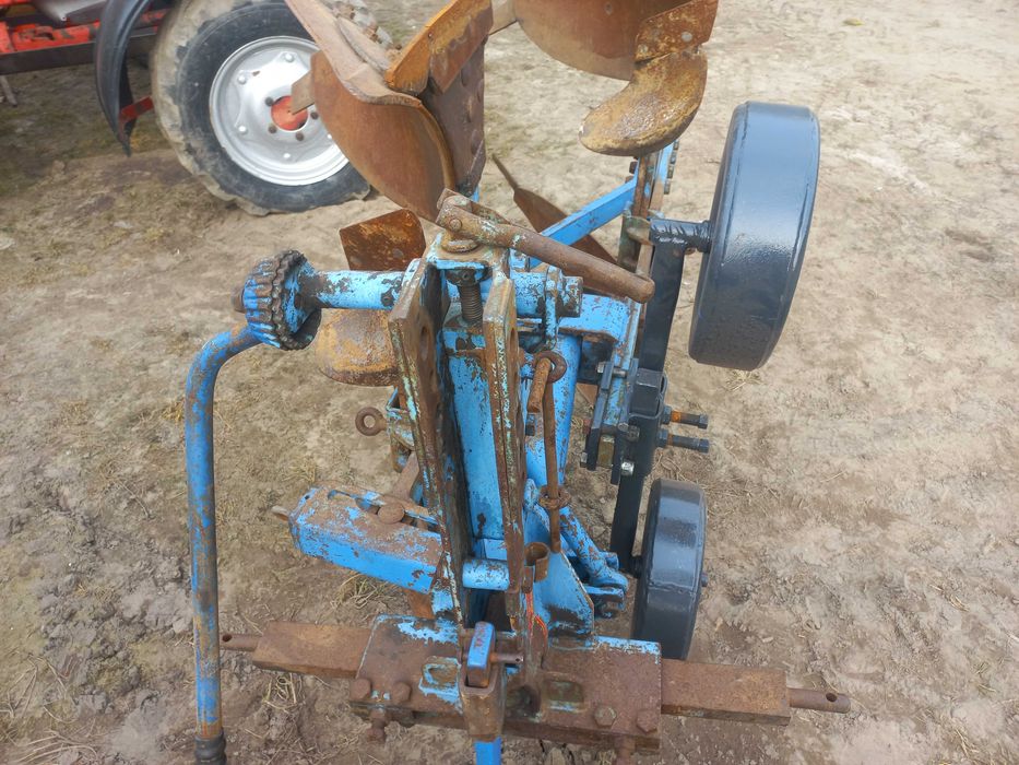 Плуг Лемкен Lemken