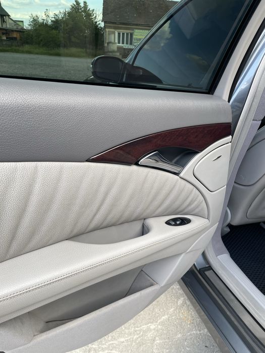 Mercedes e211 , мерседес е211 elegance ( 2.2 дизель )