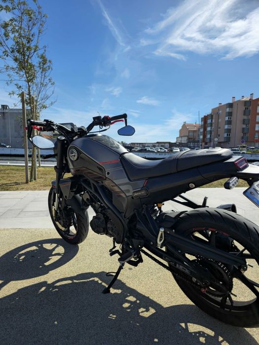 Benelli leoncino 125