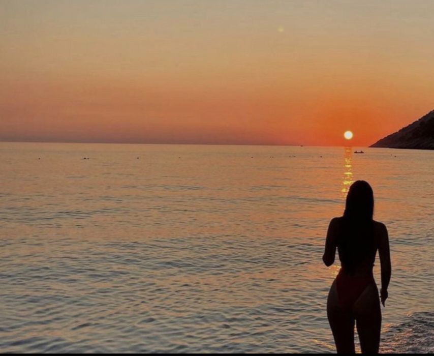 Этот закат мог быть вашим 3,5 сот 100м до моря. Коблево