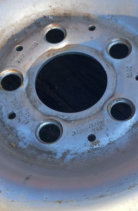 Диски Kromag 8330 на Mercedes Vito