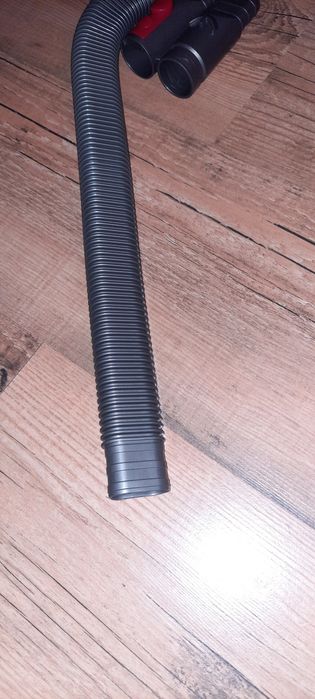 Zestaw dwóch szczotek dedykowanych  odkurzacz dyson