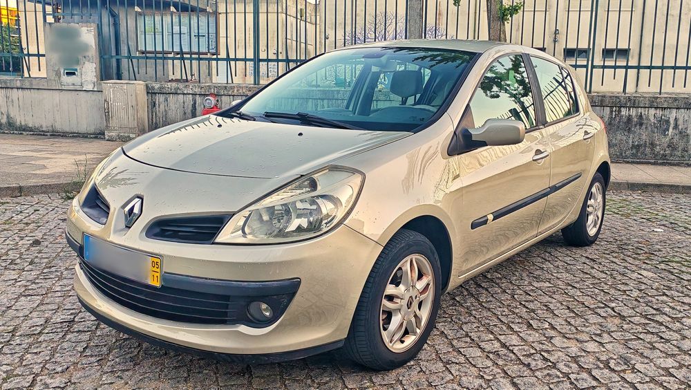 Renault Clio 1.2 Luxe Dynamique - TOPO DE GAMA — photo 2