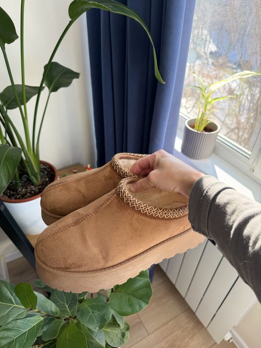Ugg взуття зимове весняне жіноче черевики 26 см