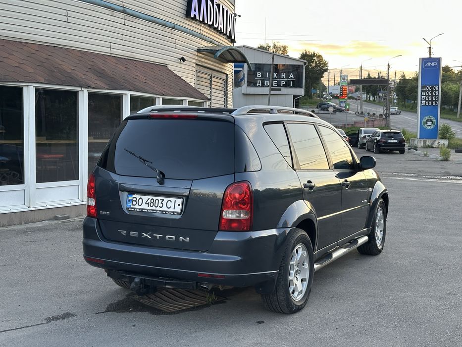 SsangYong Rexton 2.7d Автомат