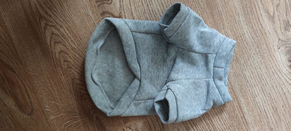 Nowa Bluza dla psa, kolor szary, nadruk z myszką Mickey w panterke