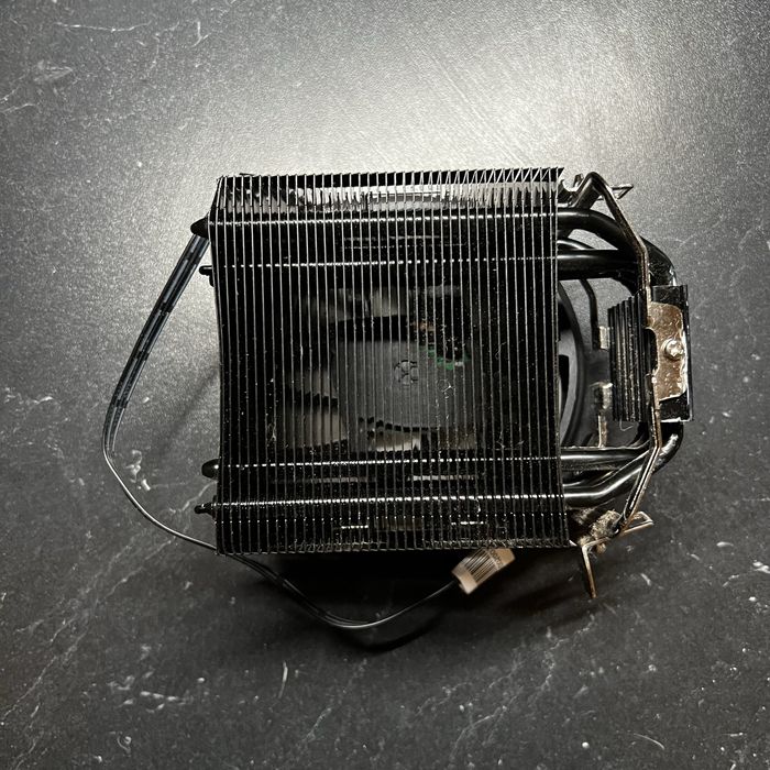 Cooler CPU Raven 4 – Air Cooler – Excelente estado