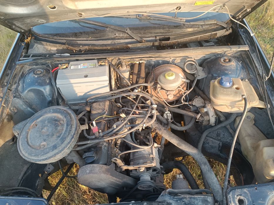 Продам Audi 80 b3 1.8 gaz benz