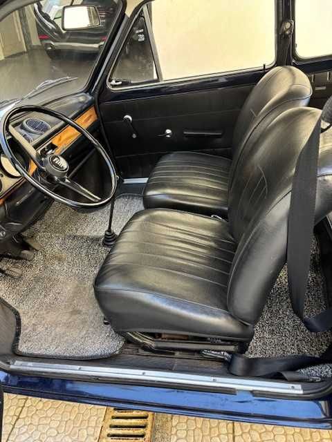 Fiat 127 clássico original.