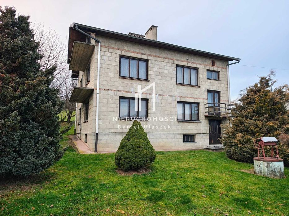 Siedlisko z Domem i budynkiem gospodarczym, Piotrówka, 1,06ha