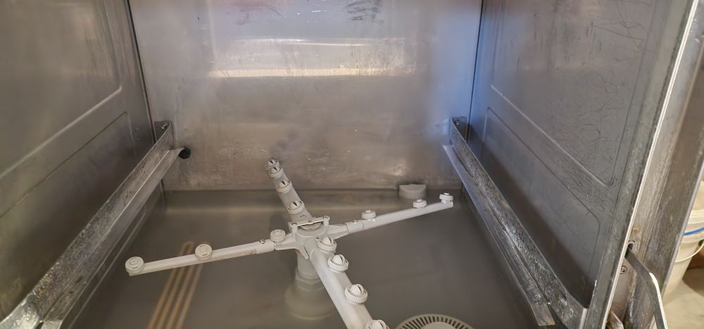 Gel-omat egs50 zmywarka przemysłowa w wyparzarką