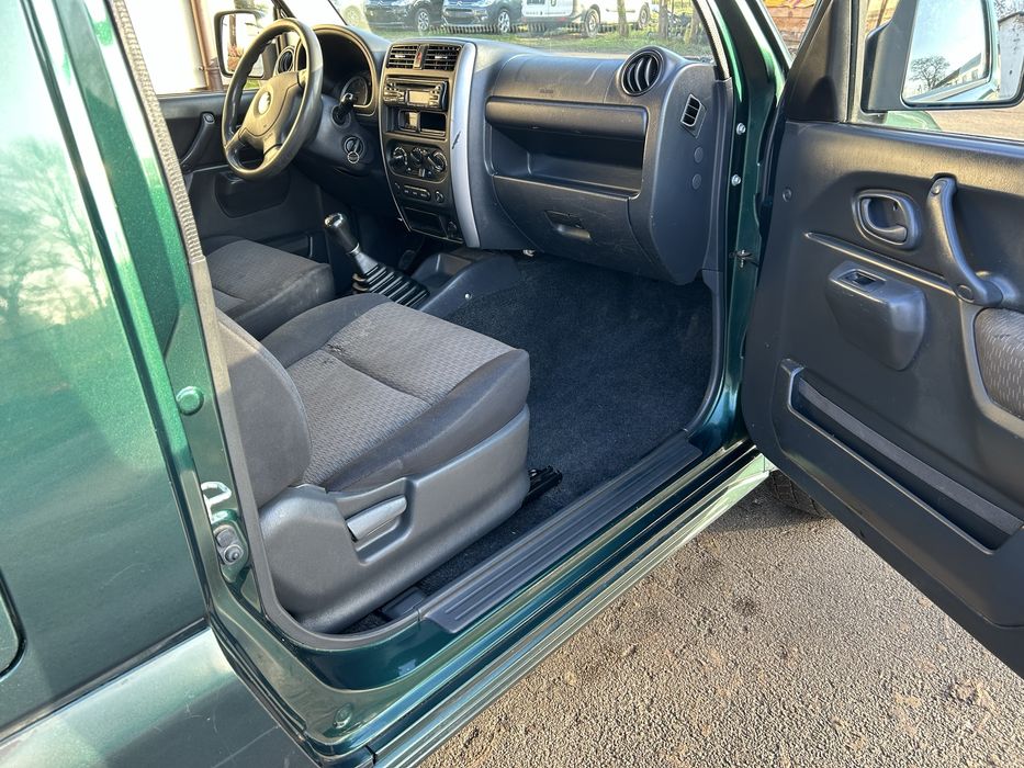 Suzuki jimny 1,5 DDiS 4WD comfort klima