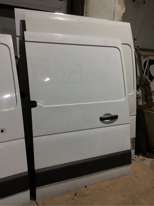 Дверка виїзна Renault Master 3 Opel Movano Дверка на коротиш