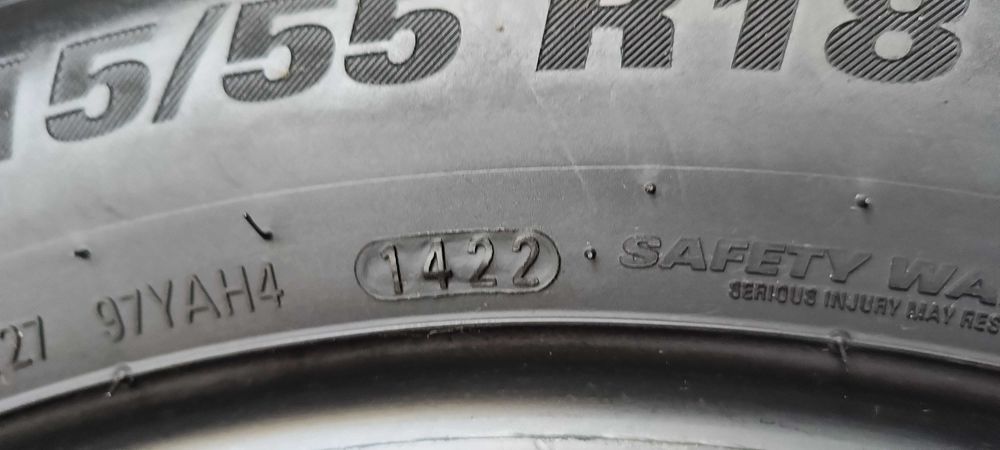 2X 215/55R18 95H Kumho Ecsta HS51 22H1
