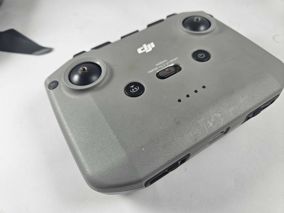 Dron DJI MAVIC AIR 2 FLY More combo