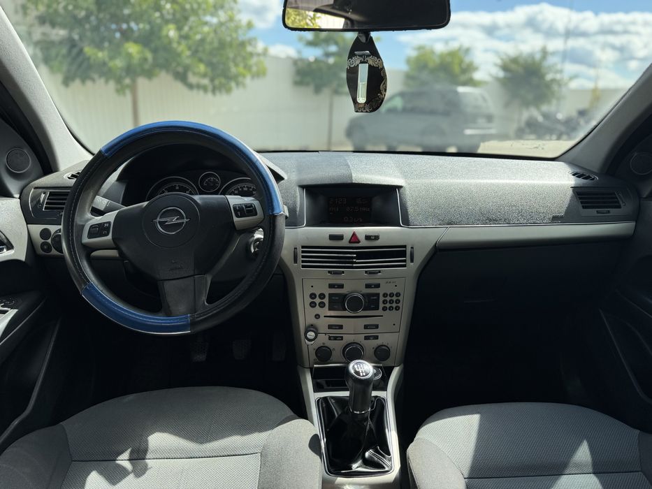 Opel Astra H 2007 рік