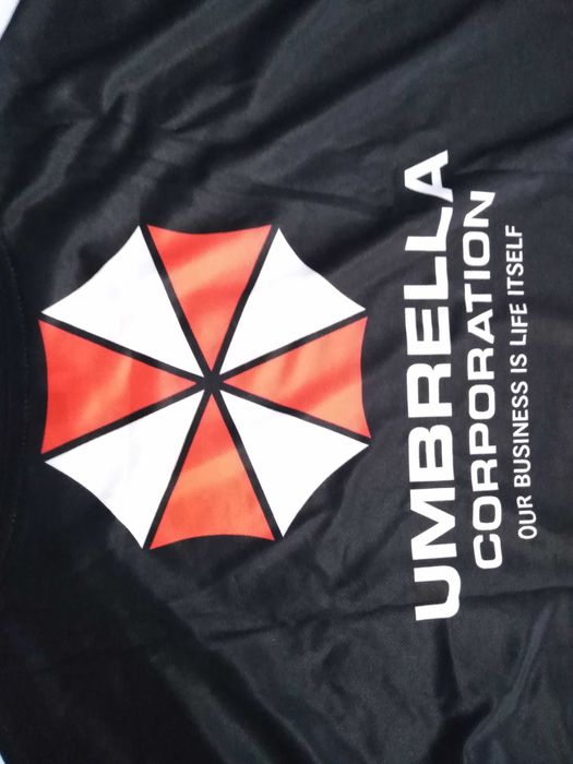 T-Shirt Umbrella Corporation (Our Business Is Life Itself) L