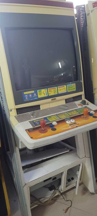 Arcade Sega NAOMI móvel para projecto