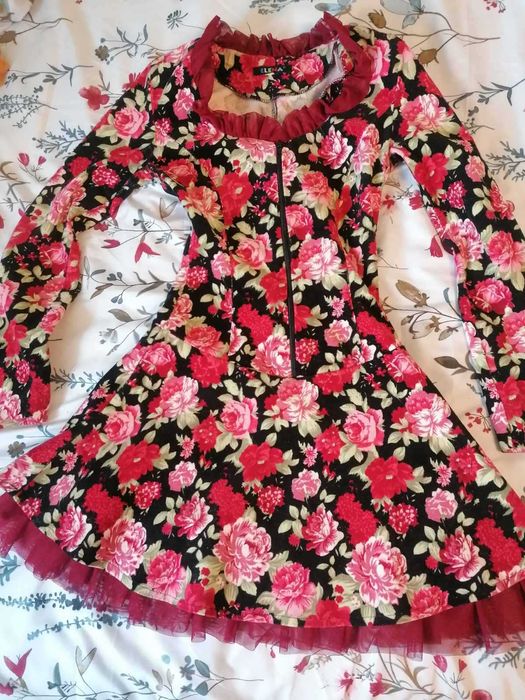 Продам весняне плаття