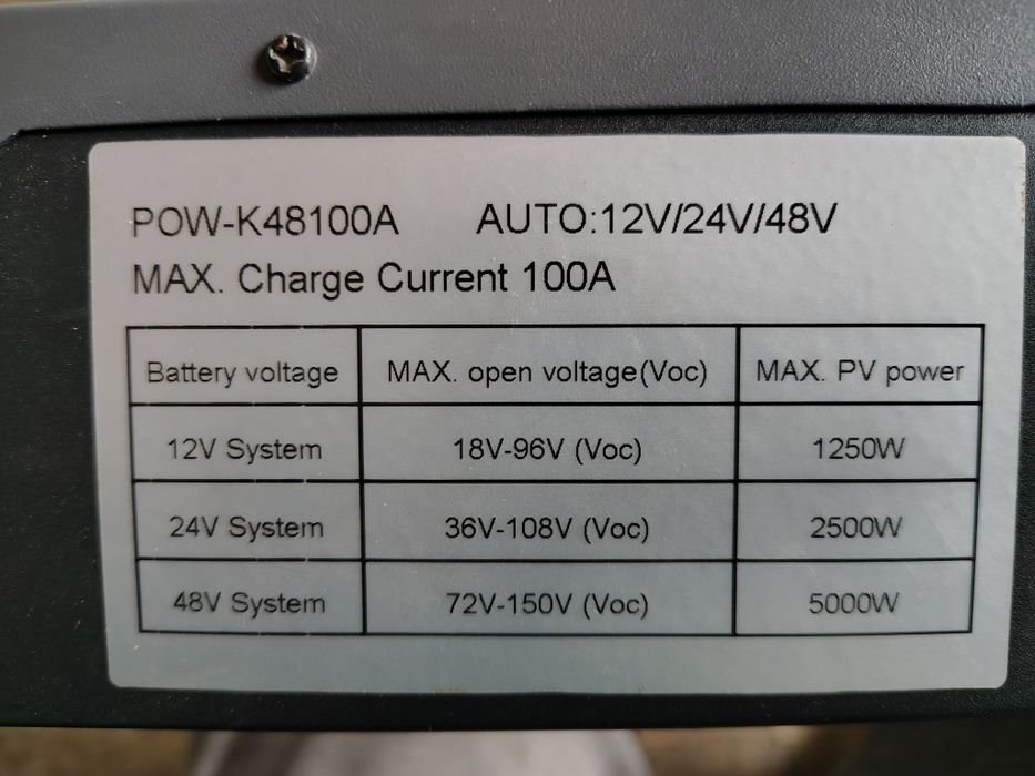 Контролер заряду для сонячних панелей  POW-K48100A