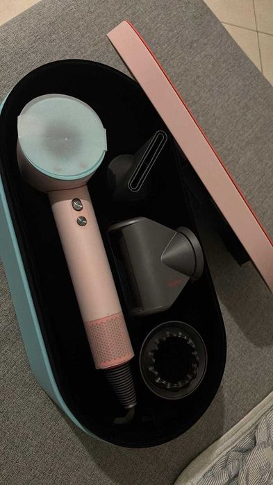Secador multifunções dyson