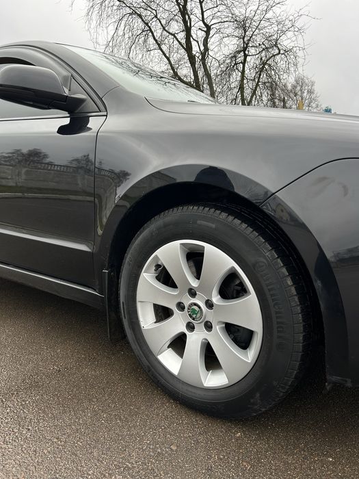 Продам Skoda Superb 2011