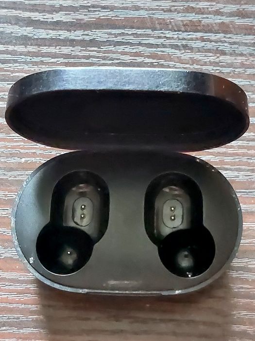 Кейс зарядный для беспроводных наушников  Xiaomi Redmi Air Dots 2