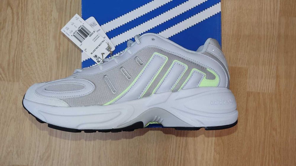 Продам кросівки-Adidas Falcon -43(EUR) наш-42.Нові. Оригінал.