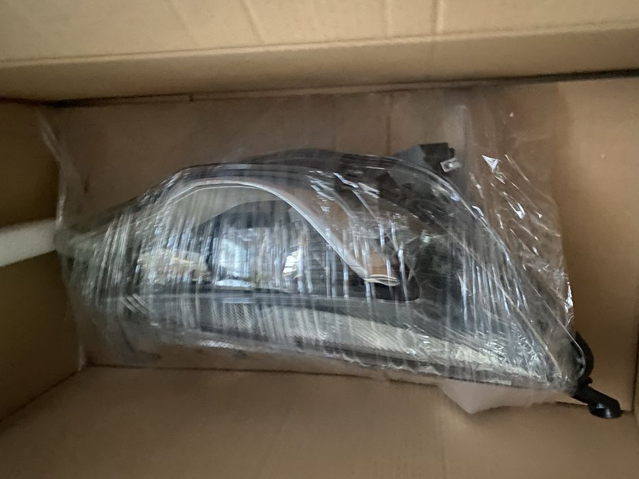Lampa opel astra j prawa strona