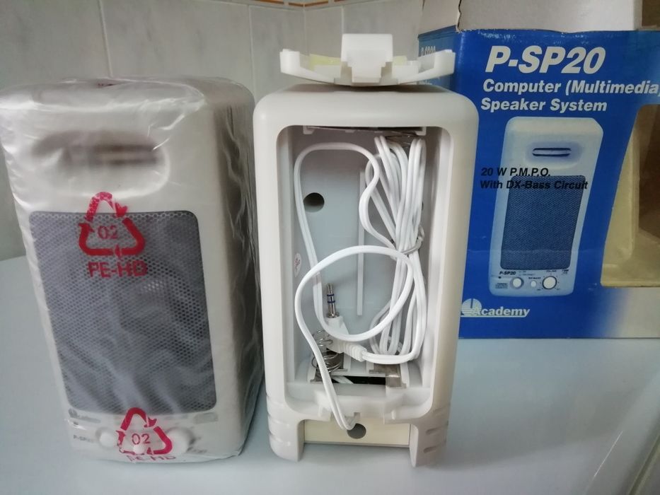 Colunas Para Rádio ou Computador  Multimédia 20 W