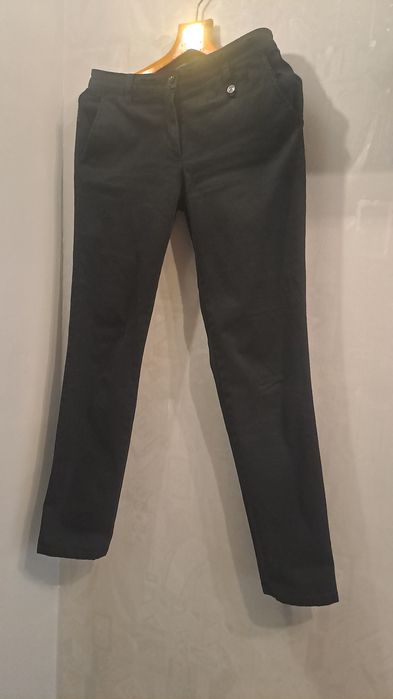 Eleganckie spodnie Armani rozm. M