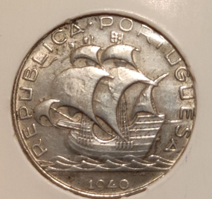 Moedas república 2,5, 5, 10, 1 escudo