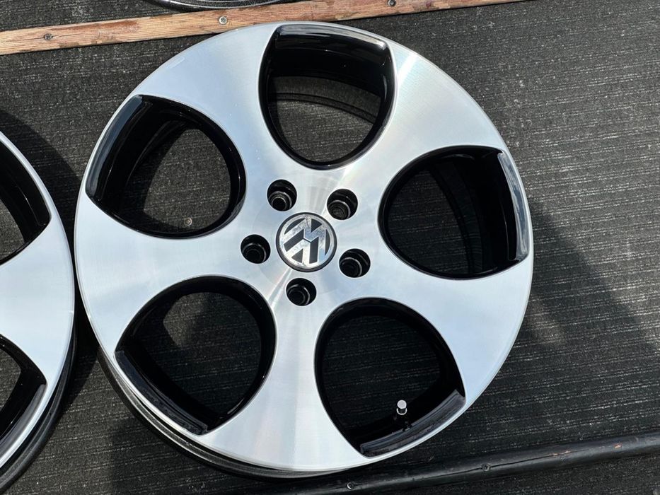 Диски R18 5/112 VW Golf 6/7/8 Passat B6 B7 B8 Touran Caddy Skoda Seat