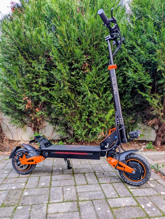 Trotinete Elétrica Geleipu Z1 Pro Dual Motor 2400W Potência Total