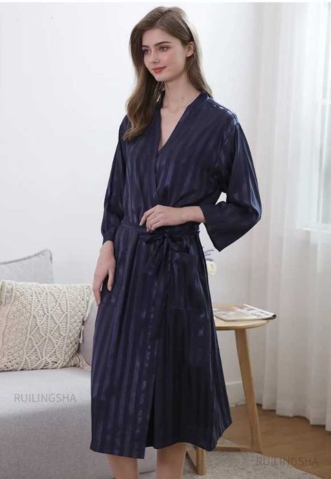 Халат жіночий атласний у смужку