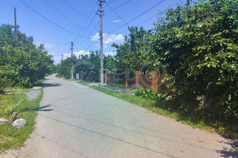 Продаж будинку. Металургійний район. Червона.