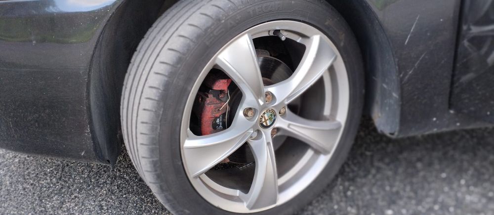 Alfa Romeo 147 1.9 JTD 16V M-Jet DPF Q2