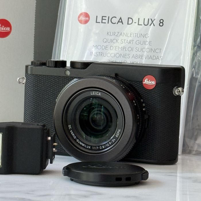 Leica  D-lux 8 como nova
