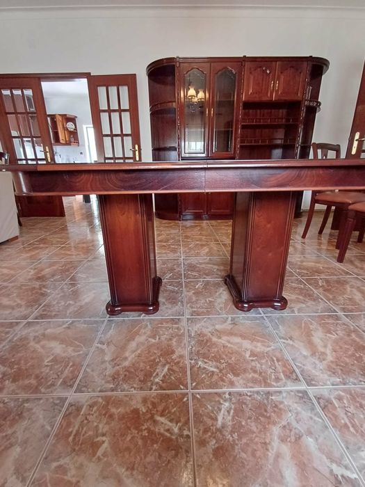 Vendo mesa de sala de jantar