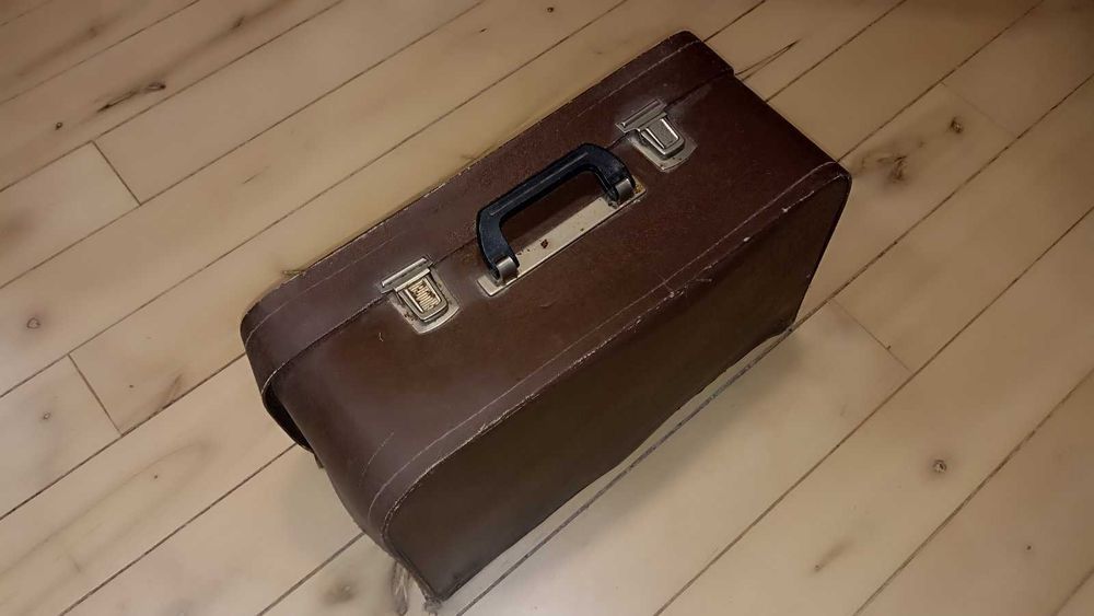 Швейная машинка "Чайка-2" в кофре.