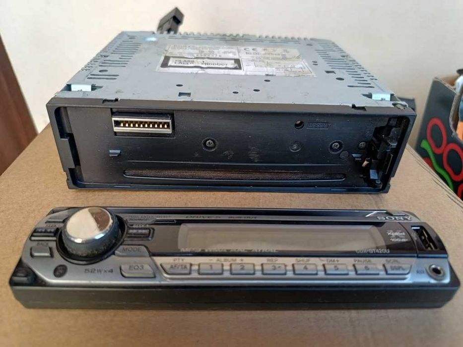 RadioCDText MP3 SONY CDX-GT420U XPlod 52W USB/AUX/Subw Loudne Bass EQ3
