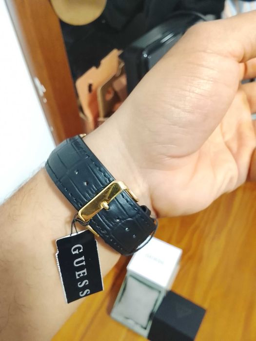 Relógio Guess Walker mostrador verde Bracelete de couro ( GW0901G5 ) novo