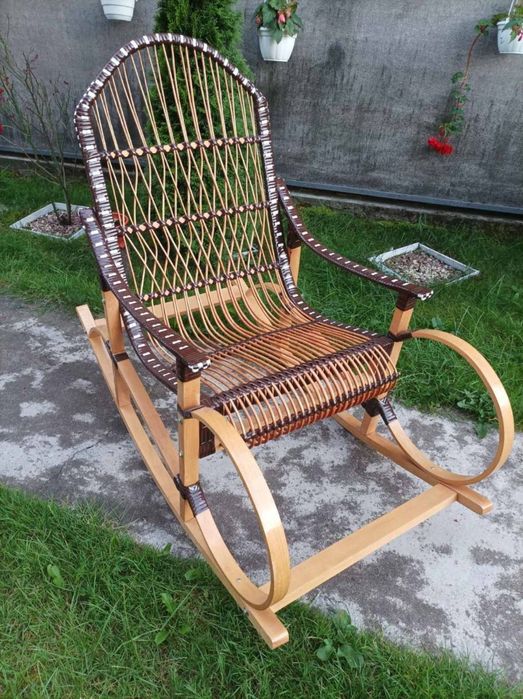 Крісло качалка з лози, кресло качалка