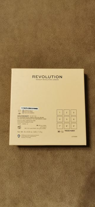 Paletka cieni Revolution Friends Chandler