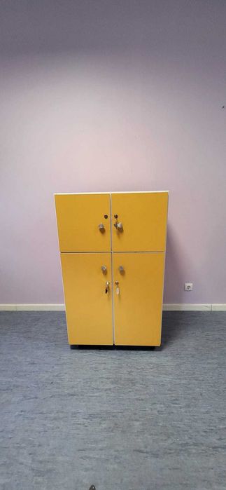 Mobiliário Escolar- Mesa , Cadeiras ,Estantes, e Móveis ,